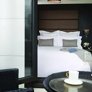 The Westbridge Stratford Hotell